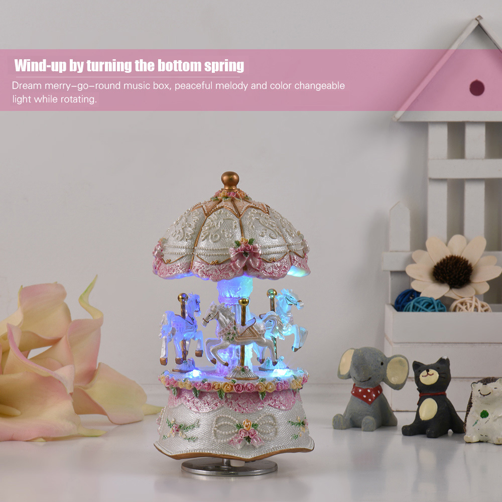 Snow Globe Musical - Dream mewah 3-Horse memutar Carousel Merry-go-round